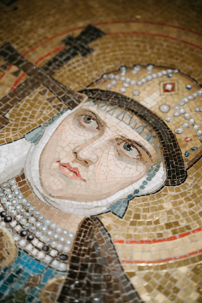 Уникальные мозаики XIX века в убранстве фасадов